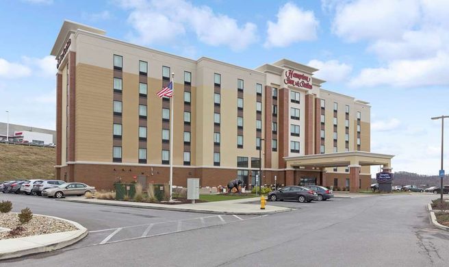 Hampton Inn & Suites University Town Ctr Exterior