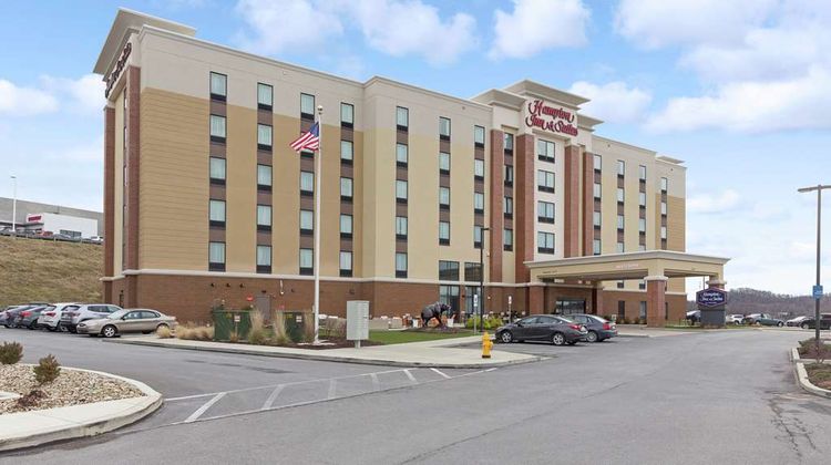 Hampton Inn & Suites University Town Ctr Exterior
