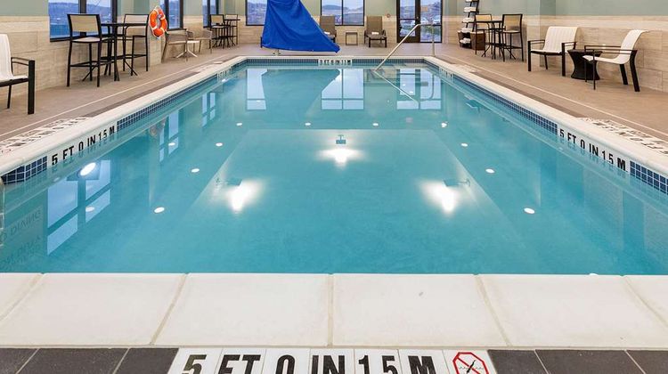 Hampton Inn & Suites University Town Ctr Pool