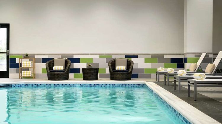 Embassy Suites Syracuse Destiny USA Pool