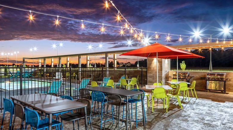 <b>Home2 Suites by Hilton Batesville Exterior</b>. Images powered by <a href="https://iceportal.shijigroup.com/" title="IcePortal" target="_blank">IcePortal</a>.