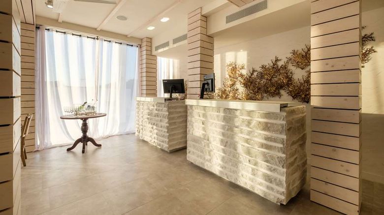 <b>Barcelo Portinatx - Adults only Lobby</b>. Images powered by <a href="https://iceportal.shijigroup.com/" title="IcePortal" target="_blank">IcePortal</a>.