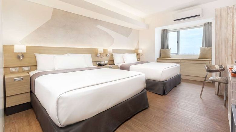 <b>TRYP by Wyndham Mall of Asia-Manila Room</b>. Images powered by <a href="https://iceportal.shijigroup.com/" title="IcePortal" target="_blank">IcePortal</a>.