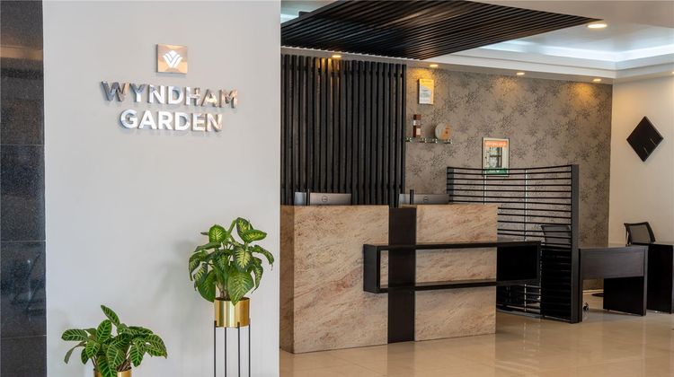Wyndham Garden Quito Lobby