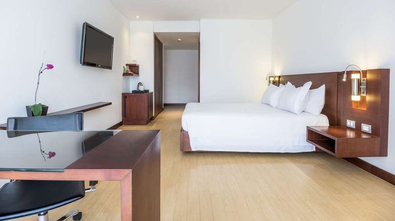 <b>NH Bogota Urban 93 Royal Room</b>. Images powered by <a href="https://iceportal.shijigroup.com/" title="IcePortal" target="_blank">IcePortal</a>.