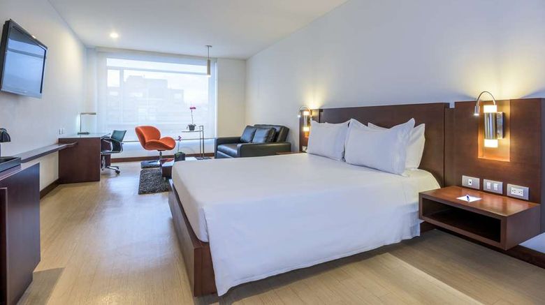 <b>NH Bogota Urban 93 Royal Room</b>. Images powered by <a href="https://iceportal.shijigroup.com/" title="IcePortal" target="_blank">IcePortal</a>.