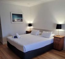 SureStay by BW The Clarence on Melville Room