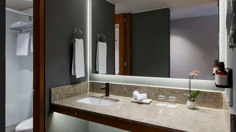 <b>NH Bogota Royal Boheme Room</b>. Images powered by <a href="https://iceportal.shijigroup.com/" title="IcePortal" target="_blank">IcePortal</a>.