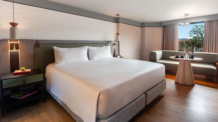 NH Bogota Royal Boheme Room