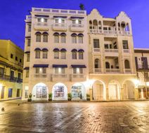 NH Cartagena Urban Royal Exterior