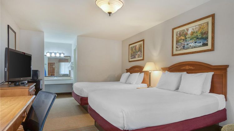 SureStay By Best Western Leesville Room