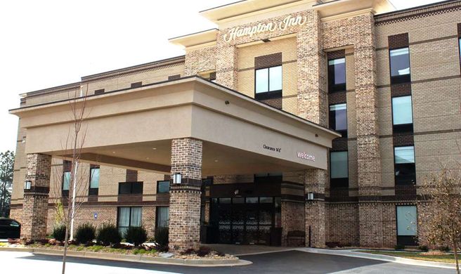 Hampton Inn Forsyth Exterior