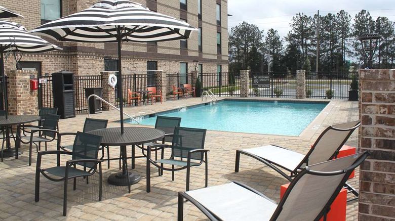 <b>Hampton Inn Forsyth Pool</b>. Images powered by <a href="https://iceportal.shijigroup.com/" title="IcePortal" target="_blank">IcePortal</a>.