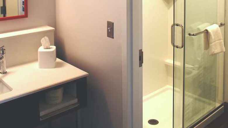 <b>Hampton Inn Forsyth Room</b>. Images powered by <a href="https://iceportal.shijigroup.com/" title="IcePortal" target="_blank">IcePortal</a>.