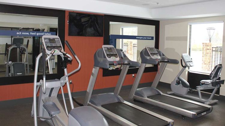 Hampton Inn Forsyth Health
