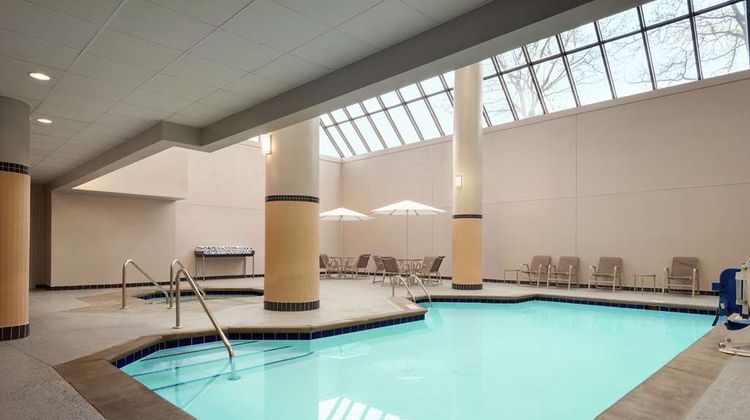 DoubleTree by Hilton St Paul East Pool