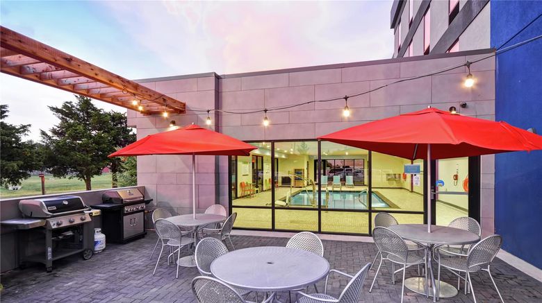 <b>Home2 Suites by Hilton El Reno Pool</b>. Images powered by <a href="https://iceportal.shijigroup.com/" title="IcePortal" target="_blank">IcePortal</a>.