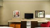 <b>Hampton Inn Newport Room</b>. Images powered by <a href="https://iceportal.shijigroup.com/" title="IcePortal" target="_blank">IcePortal</a>.