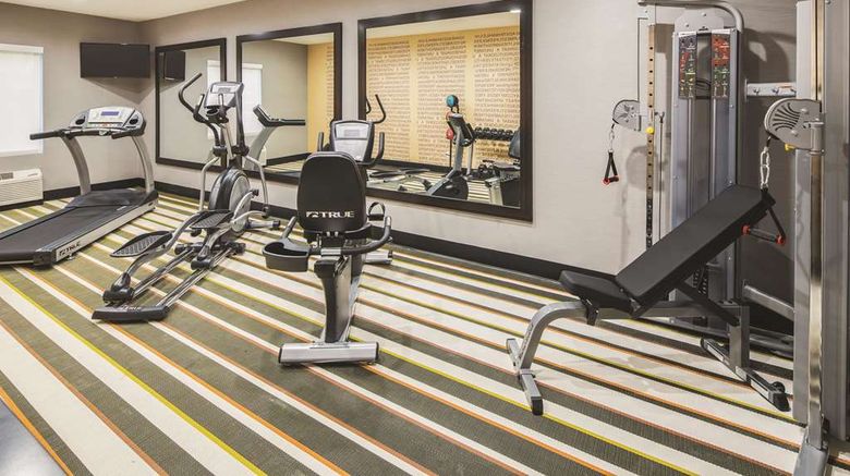 <b>La Quinta Inn & Suites Milledgeville Health</b>. Images powered by <a href="https://iceportal.shijigroup.com/" title="IcePortal" target="_blank">IcePortal</a>.