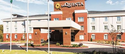 La Quinta Inn & Suites Milledgeville Exterior