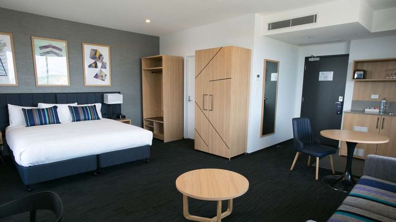 <b>Alpha Hotel Eastern Creek Suite</b>. Images powered by <a href="https://iceportal.shijigroup.com/" title="IcePortal" target="_blank">IcePortal</a>.