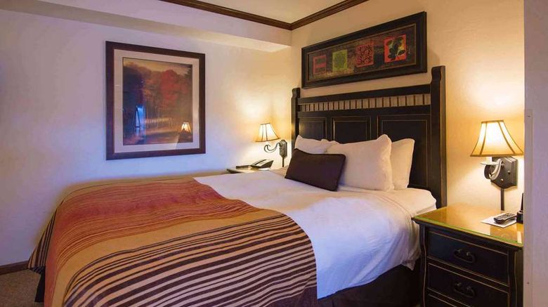 <b>Beaver Run Resort & Conference Center Suite</b>. Images powered by <a href="https://iceportal.shijigroup.com/" title="IcePortal" target="_blank">IcePortal</a>.