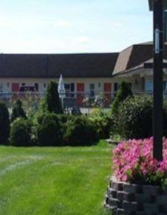 Knights Inn Pembroke