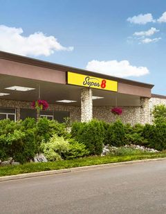 Super 8 Prince George