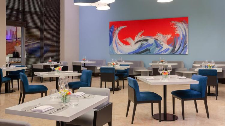 NH Collection Barranquilla Smartsuites Restaurant