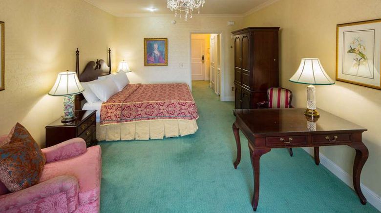 <b>Bristol Hotel Room</b>. Images powered by <a href="https://iceportal.shijigroup.com/" title="IcePortal" target="_blank">IcePortal</a>.