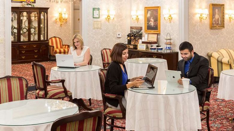 <b>Bristol Hotel Restaurant</b>. Images powered by <a href="https://iceportal.shijigroup.com/" title="IcePortal" target="_blank">IcePortal</a>.