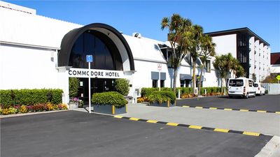 Commodore Airport Hotel