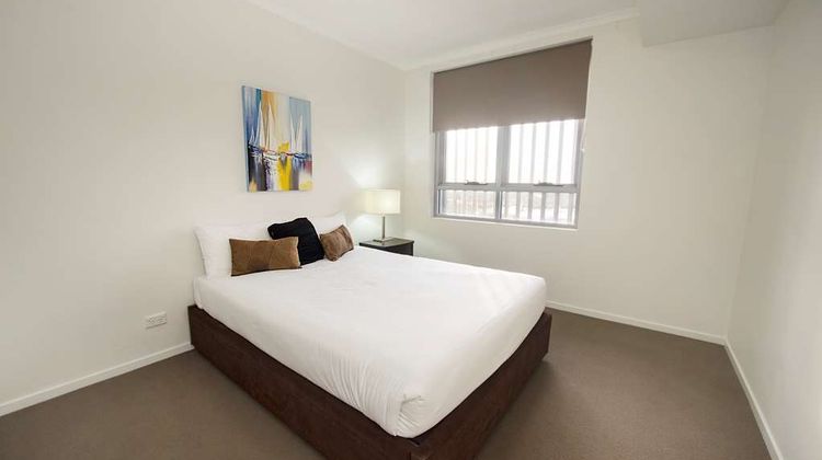 Curtis Central Apartments Room