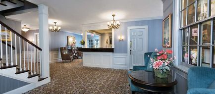 The Dan'l Webster Inn & Spa Lobby