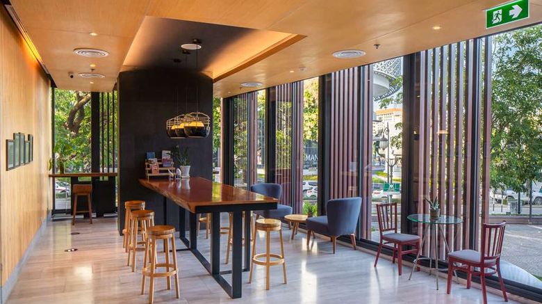 <b>Eastin Tan Hotel Chiang Mai Restaurant</b>. Images powered by <a href="https://iceportal.shijigroup.com/" title="IcePortal" target="_blank">IcePortal</a>.