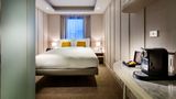 Hougoumont Hotel Suite