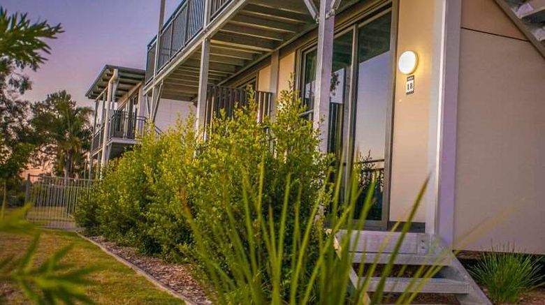 <b>Kings Park Accommodation Room</b>. Images powered by <a href="https://iceportal.shijigroup.com/" title="IcePortal" target="_blank">IcePortal</a>.