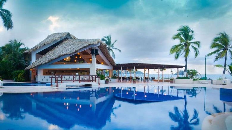 <b>Krystal Ixtapa Restaurant</b>. Images powered by <a href="https://iceportal.shijigroup.com/" title="IcePortal" target="_blank">IcePortal</a>.