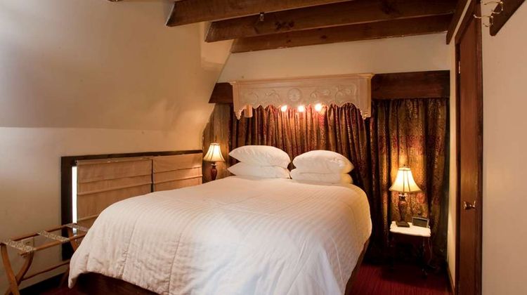 La Tourelle Hotel, Bistro, & Spa Suite