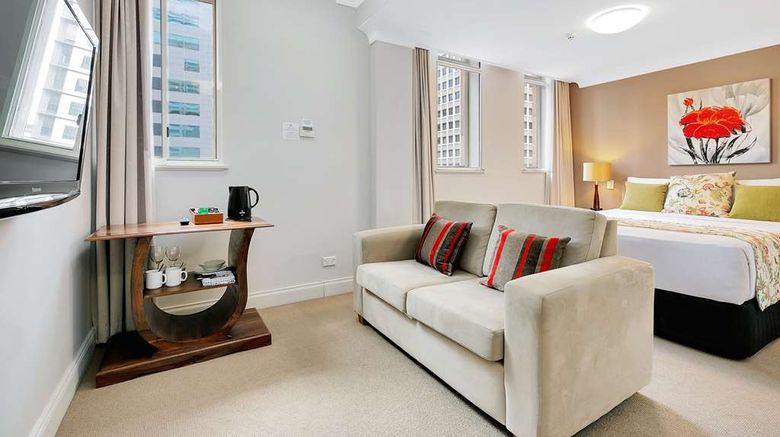 <b>The Manor Apartment Hotel Room</b>. Images powered by <a href="https://iceportal.shijigroup.com/" title="IcePortal" target="_blank">IcePortal</a>.