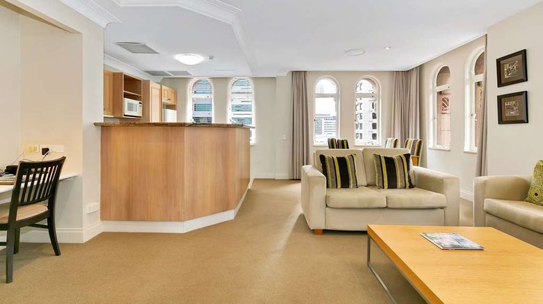 <b>The Manor Apartment Hotel Suite</b>. Images powered by <a href="https://iceportal.shijigroup.com/" title="IcePortal" target="_blank">IcePortal</a>.