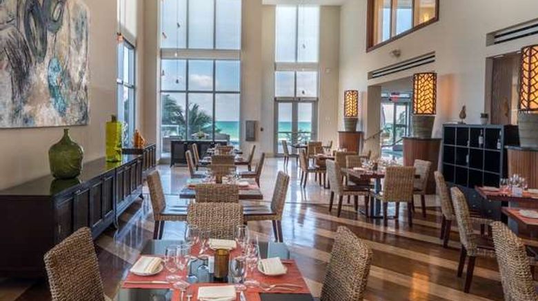 <b>Marenas Beach Resort & Spa Restaurant</b>. Images powered by <a href="https://iceportal.shijigroup.com/" title="IcePortal" target="_blank">IcePortal</a>.