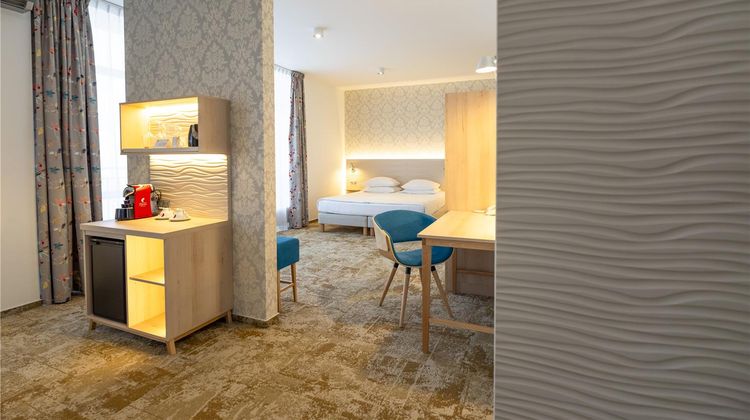 Metropol Hotel Suite