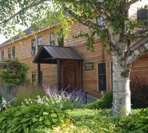 The Mountain Top Inn & Resort Exterior