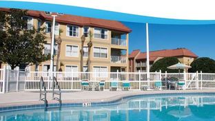 Parc Corniche Condominium Suite Hotel