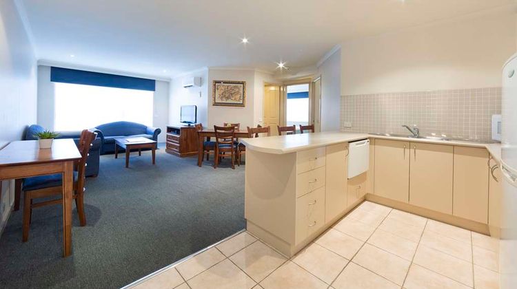 Best Western Plus Canberra Central Apart Suite