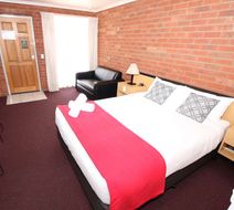 Pevensey Motor Lodge Room