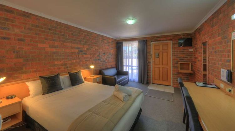 Pevensey Motor Lodge Room