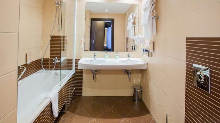 Qubus Hotel Lodz Room