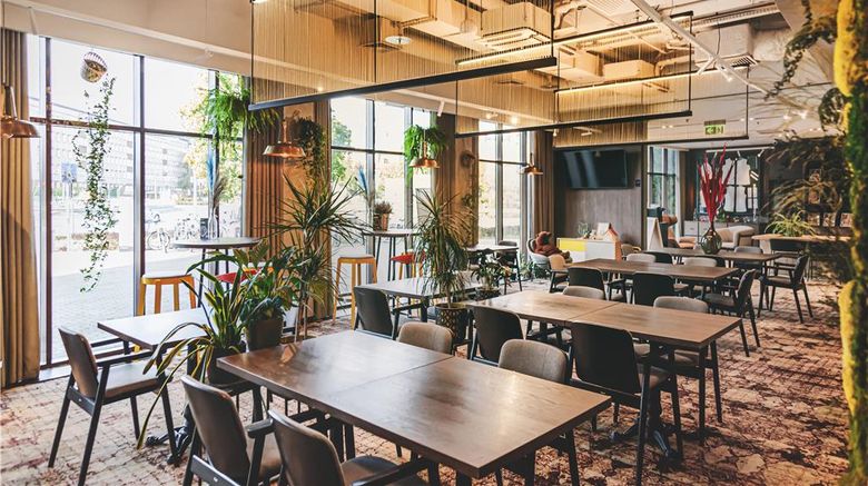 <b>Qubus Hotel Lodz Restaurant</b>. Images powered by <a href="https://iceportal.shijigroup.com/" title="IcePortal" target="_blank">IcePortal</a>.
